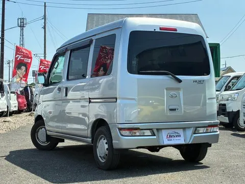 Daihatsu Hijet Cargo