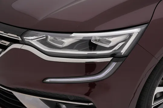 Renault Talisman (SM6)
