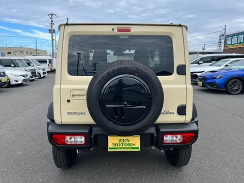 Suzuki Jimny Sierra