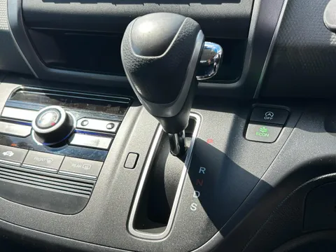 Honda Freed Plus