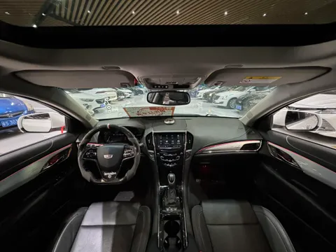 Cadillac ATS-L