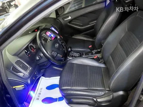 Kia Cerato (K3)