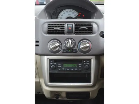 Nissan Otti