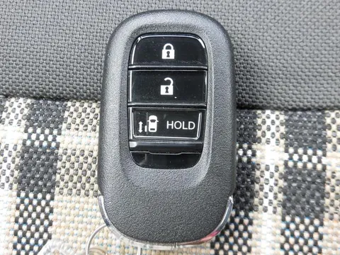 Honda N-BOX Joy