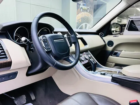 Land Rover