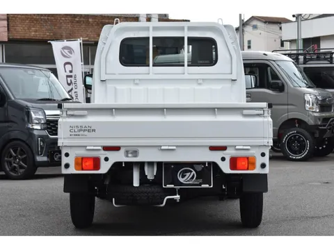 Nissan Clipper Truck
