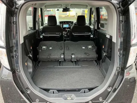 Subaru Justy Minivan