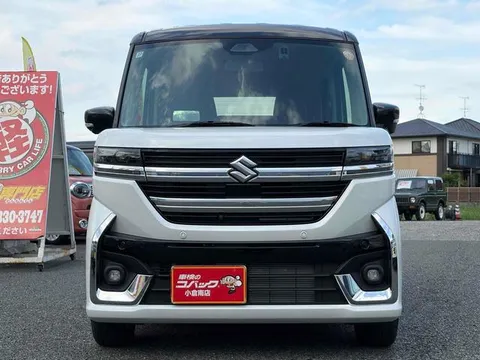 Suzuki Spacia Custom