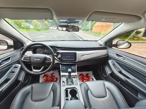 Chery Arrizo 5