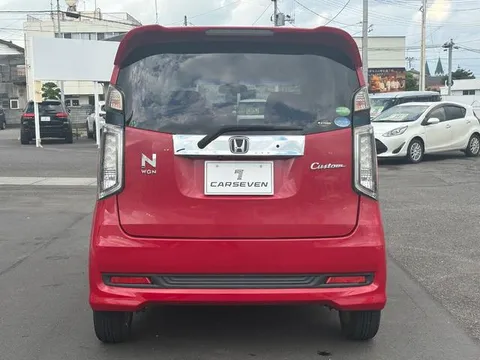 Honda N-WGN Custom