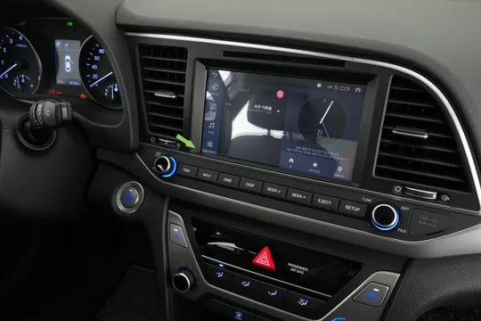 Hyundai Elantra (Avante)