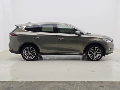 BYD Tang