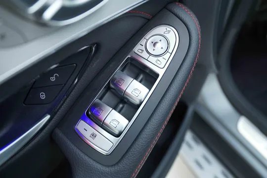 Mercedes-Benz Mercedes-Benz GLC