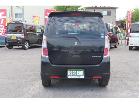 Suzuki Wagon R Stingray