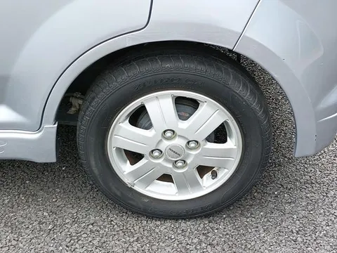 Nissan Otti