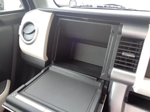 Mazda Flair Crossover