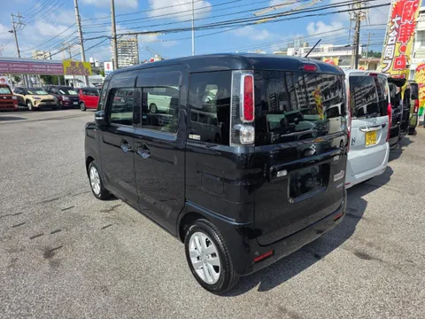 Suzuki Spacia