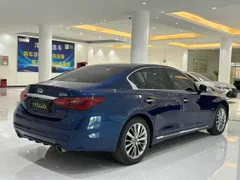 Infiniti Q50L