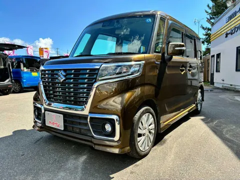 Suzuki Spacia Custom