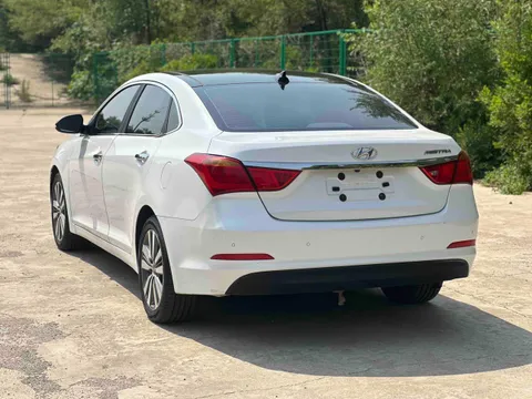 Hyundai Mistra