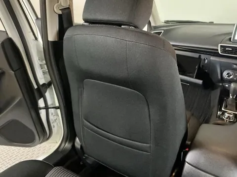 Mazda Axela Sport