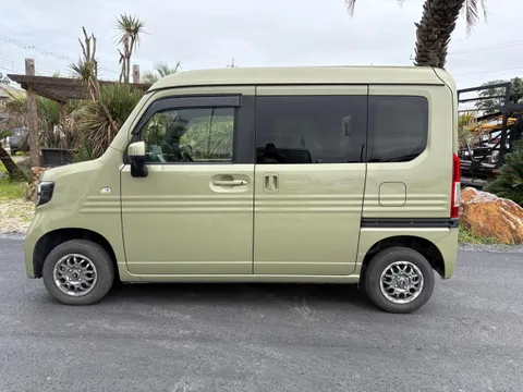 Honda N-VAN Plus Style