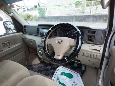 Daihatsu Atrai Wagon