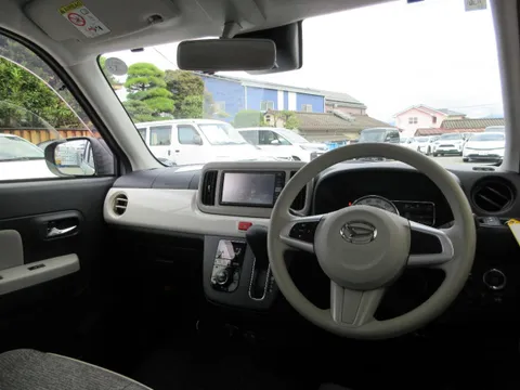 Daihatsu Mira Tocot