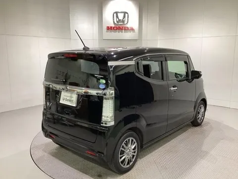 Honda N-BOX Slash