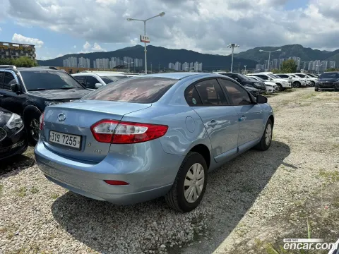 Renault SM3
