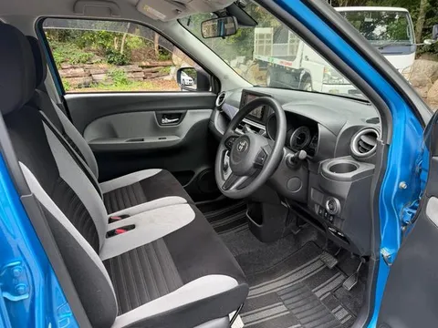 Toyota Pixis Joy