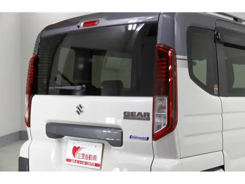Suzuki Spacia Gear