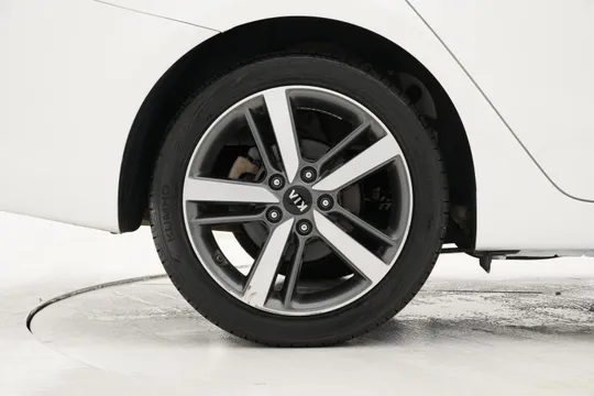 Kia Cerato (K3)