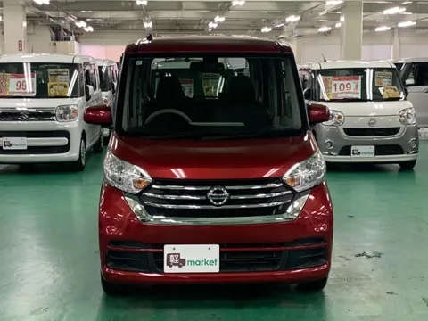 Nissan Dayz Roox