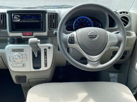 Nissan Clipper Rio