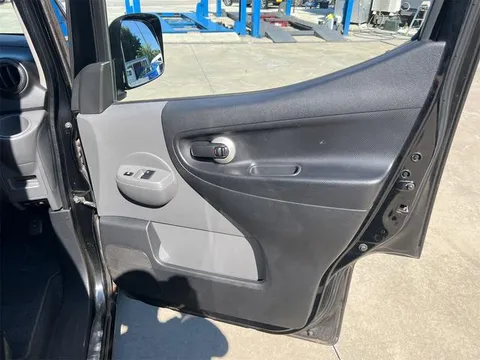 Nissan Vanette