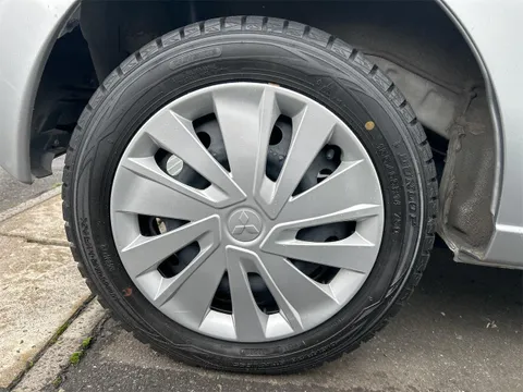 Mitsubishi eK Wagon