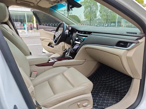 Cadillac XTS