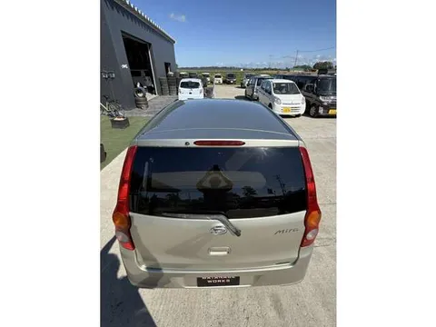 Daihatsu Mira