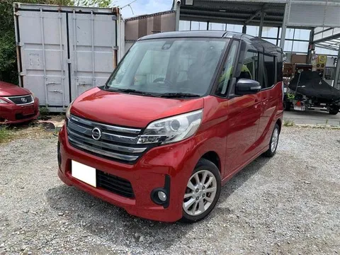 Nissan Dayz Roox