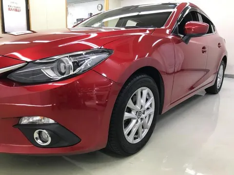 Mazda Axela Sport