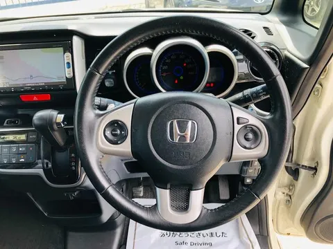 Honda N-BOX Plus Custom