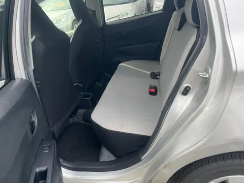 Toyota Yaris (Vitz)