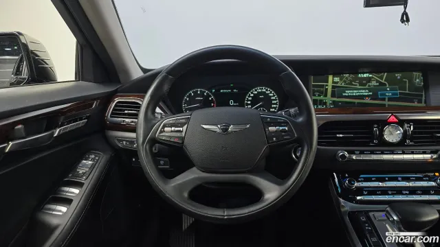 Genesis G90 (EQ900)