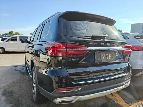Roewe RX8