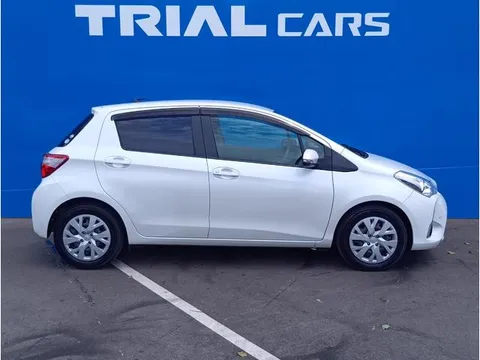 Toyota Yaris (Vitz)