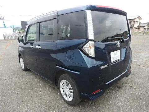Toyota Tank