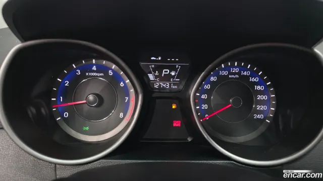 Hyundai Elantra (Avante)