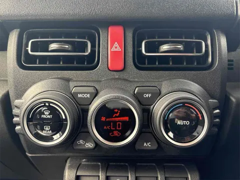 Suzuki Jimny Nomade