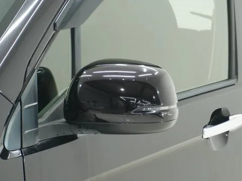 Honda N-WGN Custom